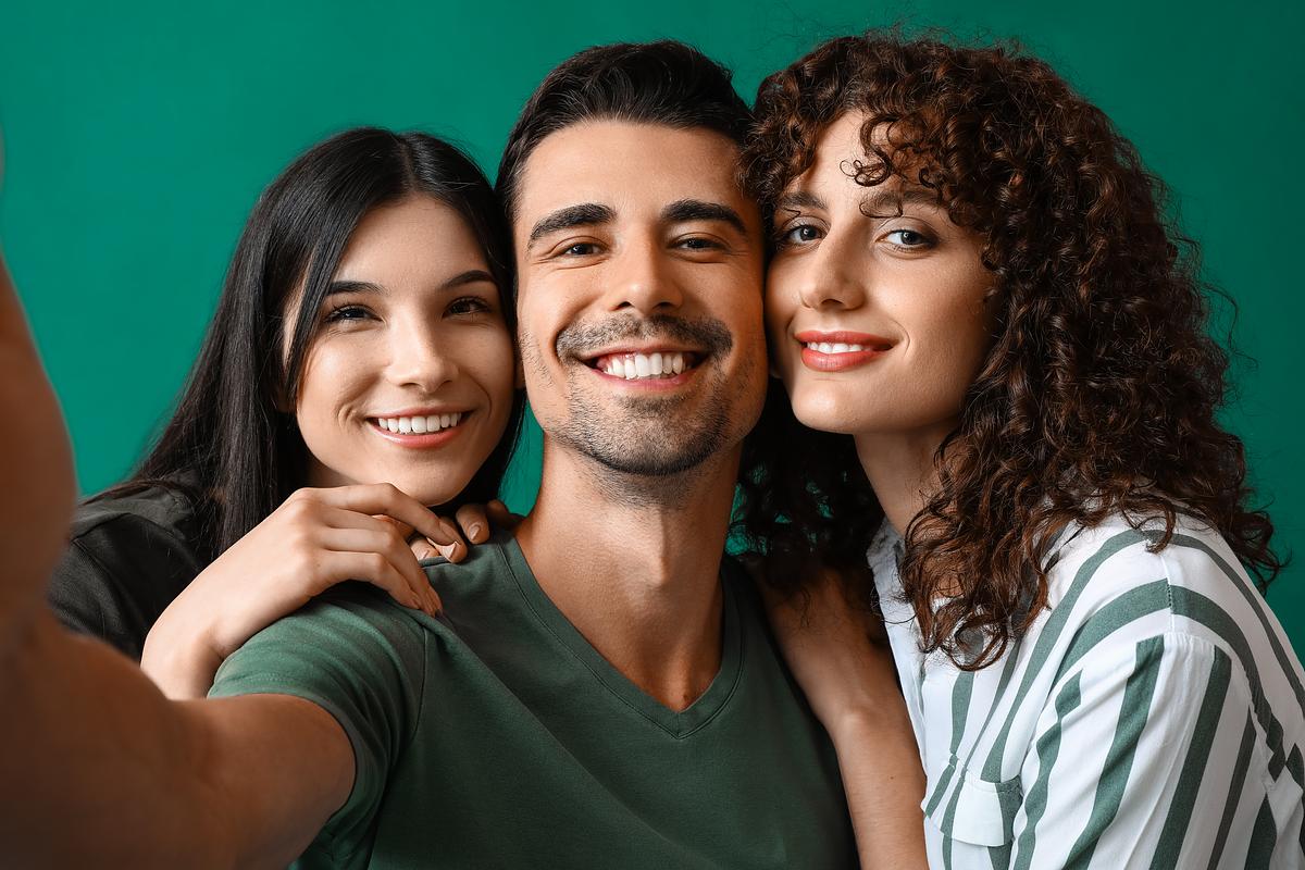 How-can-you-make-your-monogamish-relationship-work.jpg