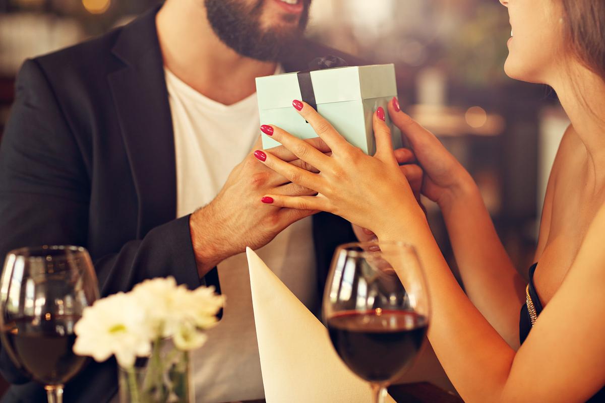 Consider-these-tips-for-a-successful-sugar-daddy-date.jpg