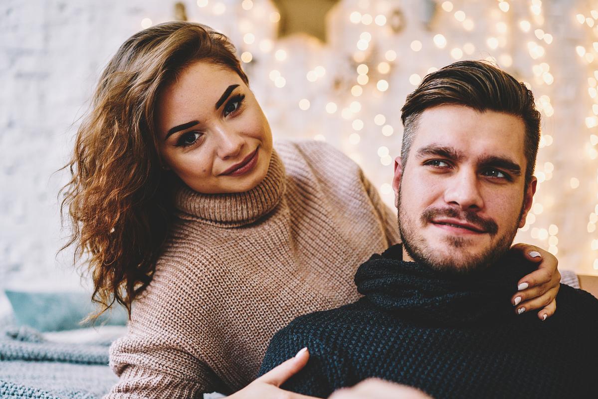 Cuffing-Couple-Advice.jpg