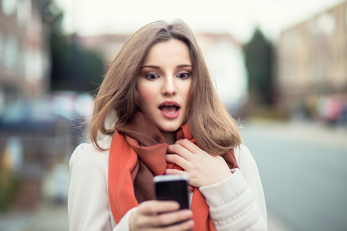 Inappropriate-messages-online-dating.jpg