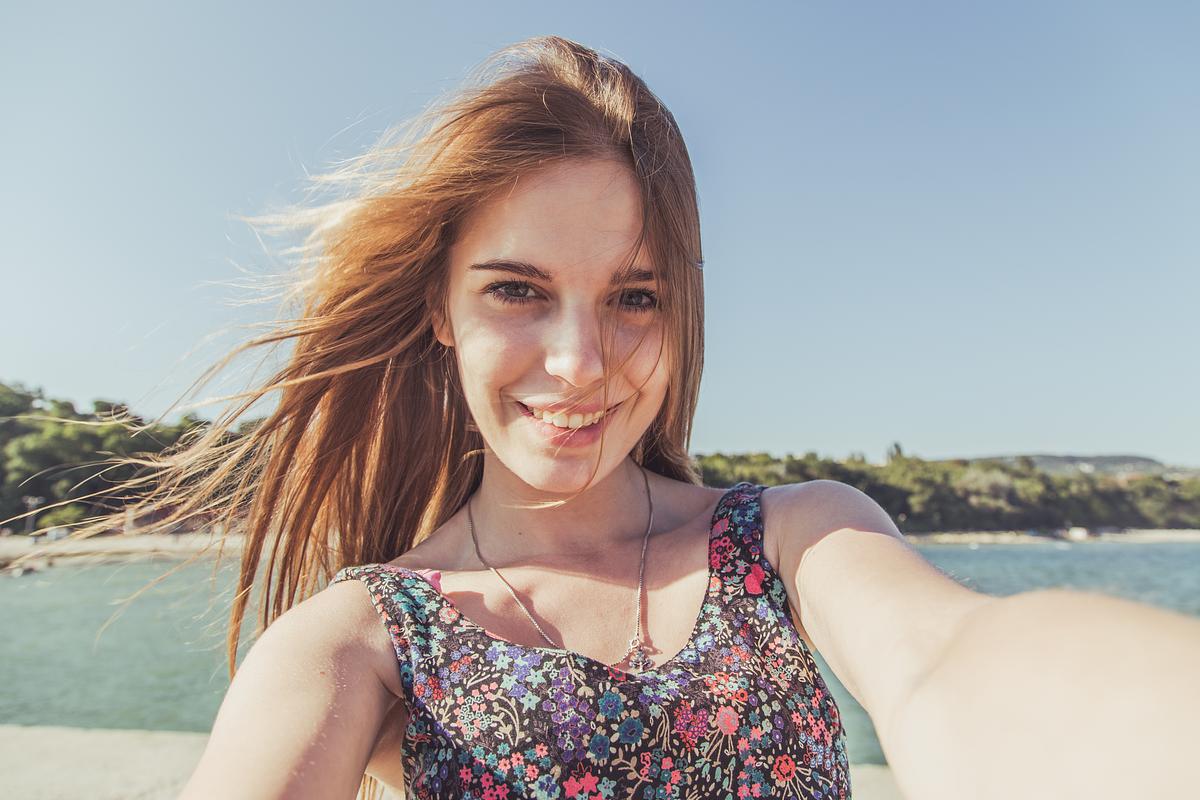 selfie-outside-tips.jpg