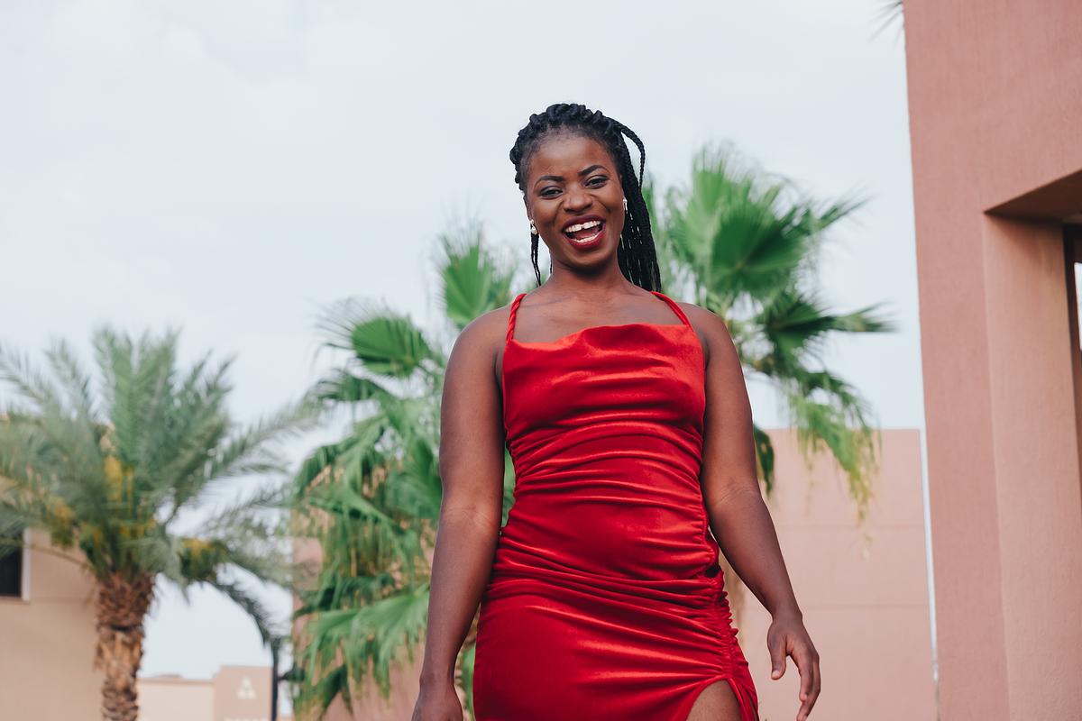 leave-the-house-expecting-to-meet-a-sugar-daddy.jpg