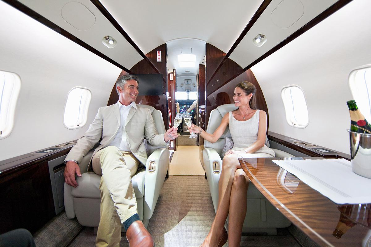 sugar-daddy-travel.jpg